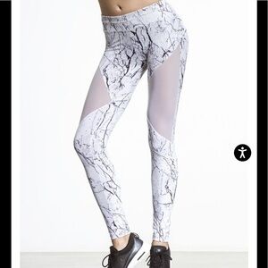 Varley marble leggings with mesh cut outs ⚡️ 3 for 25
